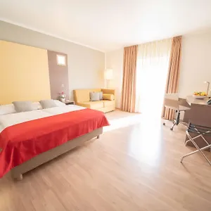 Orangerie 4* וינה