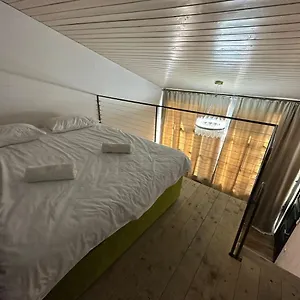 3* Отель Local