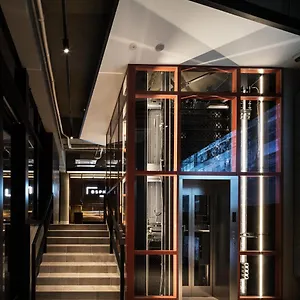 Bespoke Shinjuku 3* טוקיו